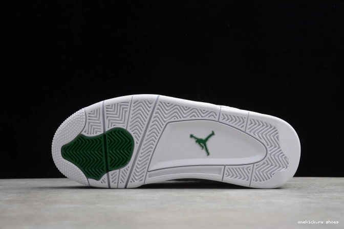 Cheap Green Air Jordan Pine CT8527-113 4 0813
